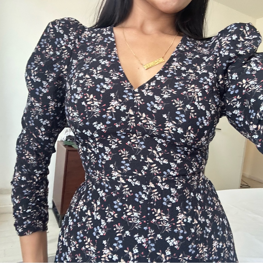 Astr Black Floral Long Sleeve Dress